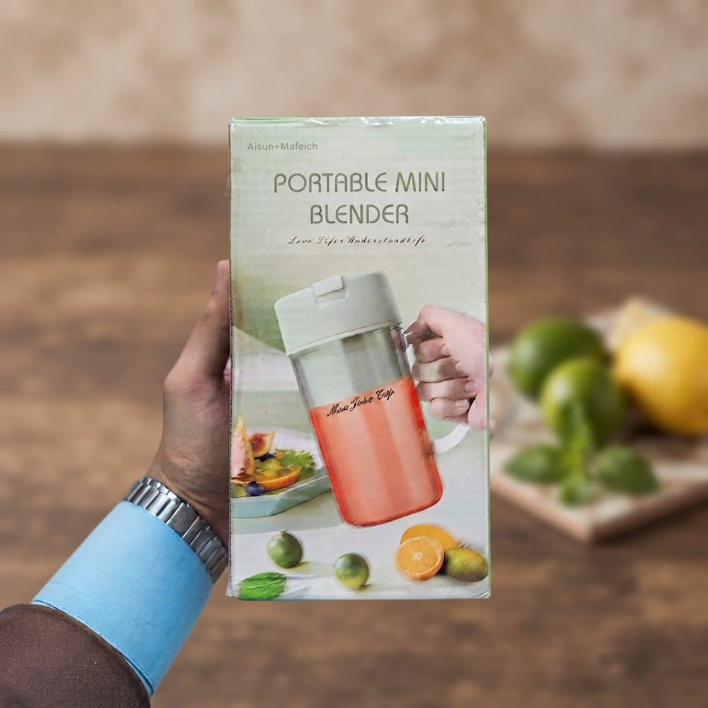 Aisun + Mofeich Portable Mini Blender - Kitchen Appliance Product Designed For Food Blending And Daily Beverage Preparation Routine (Random Color) - Detail View 3