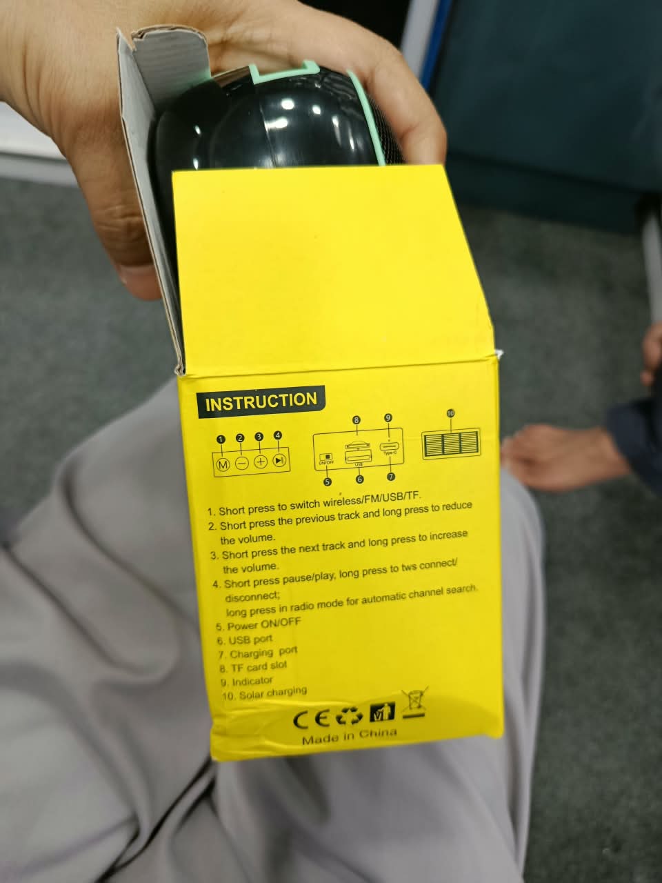 DV-1017 Portable Outdoor Bluetooth Speaker with TWS Connect, TF Card, USB, and Solar Panel - Detail View 4
