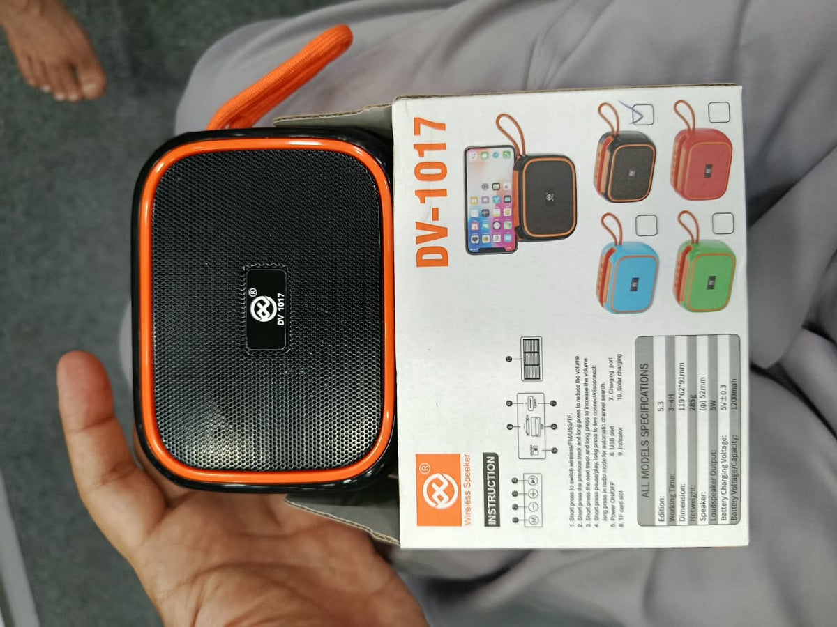 DV-1017 Portable Outdoor Bluetooth Speaker with TWS Connect, TF Card, USB, and Solar Panel - Detail View 3